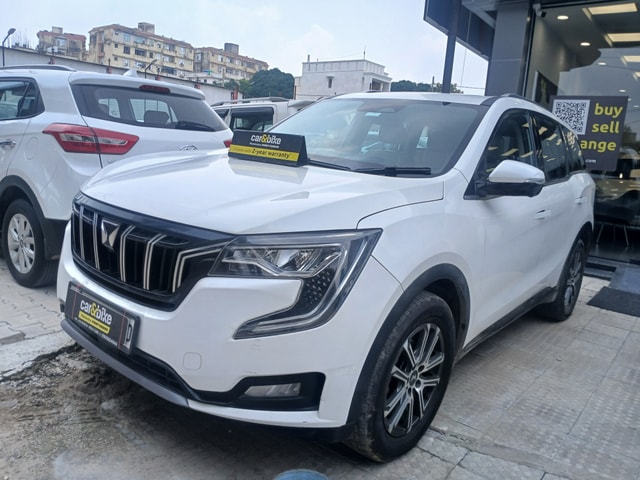 View Mahindra XUV700 Image 1 Used Mahindra XUV700 Image 1