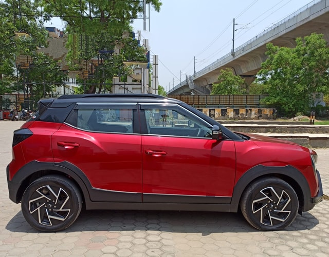 View Mahindra XUV 3XO Image 5 Used Mahindra XUV 3XO Image 5