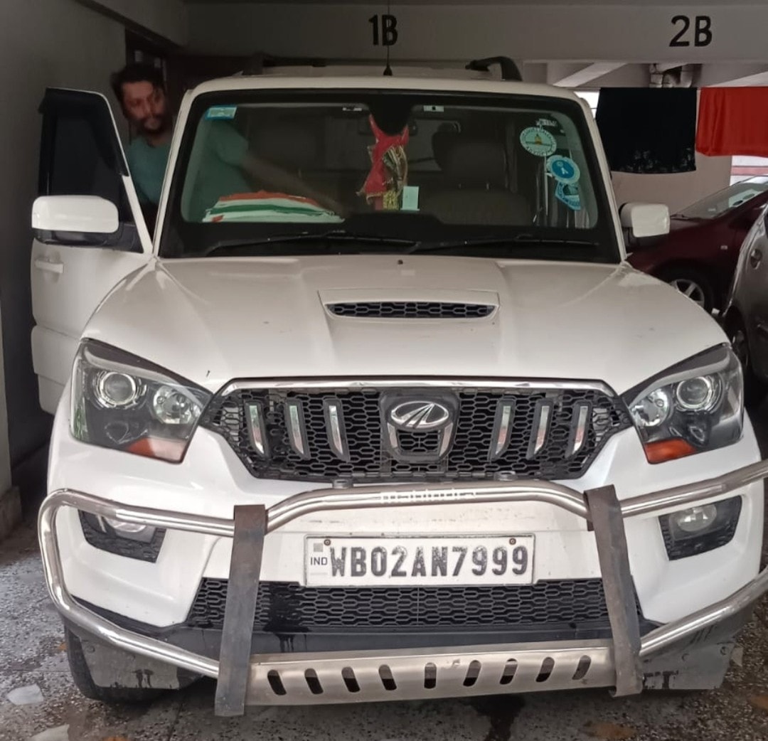 View 2017 Mahindra Scorpio S10 1.99-Litre Image 1 Used 2017 Mahindra Scorpio S10 1.99-Litre Image 1
