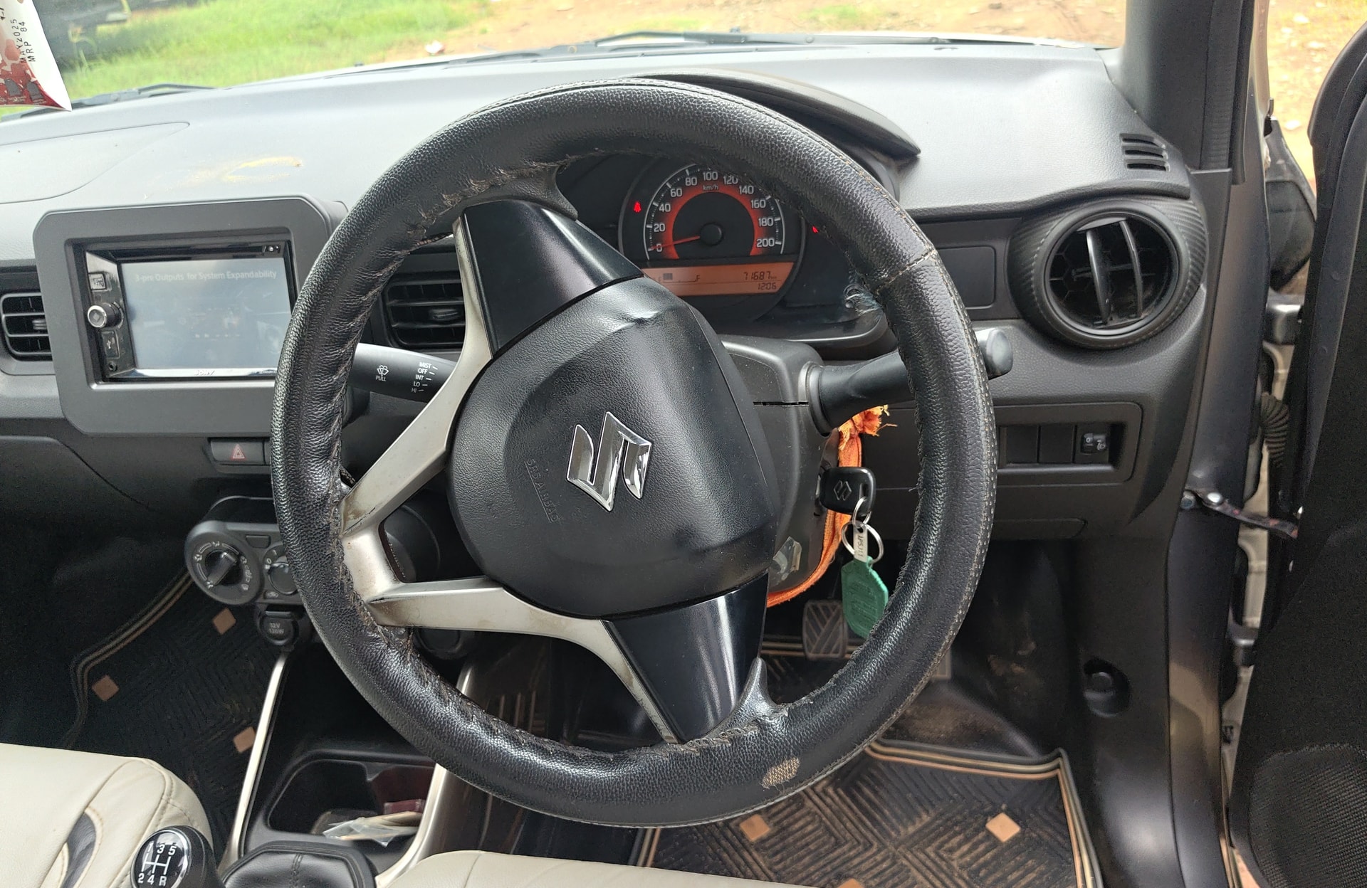 Used 2018 Maruti Suzuki Ignis Used 2018 Maruti Suzuki Ignis