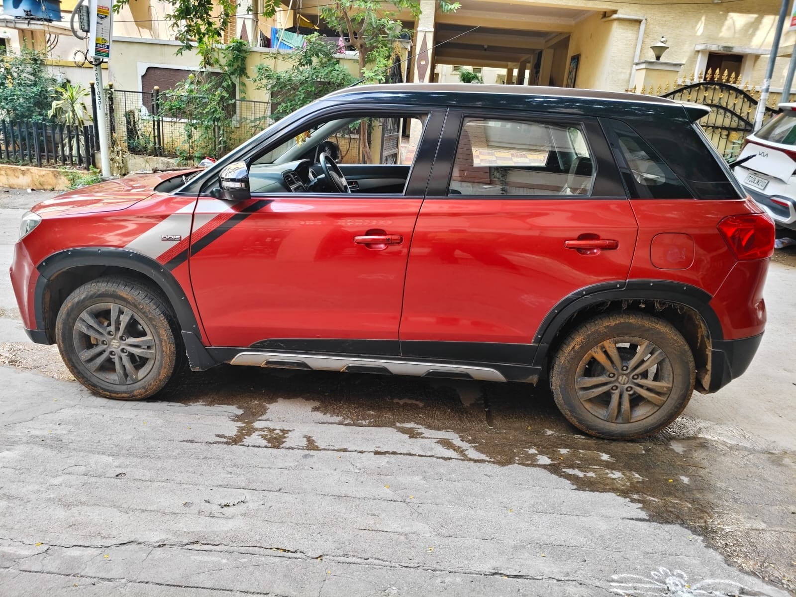 View 2018 Maruti Suzuki Vitara Brezza ZDi Plus AGS Image 4 Used 2018 Maruti Suzuki Vitara Brezza ZDi Plus AGS Image 4