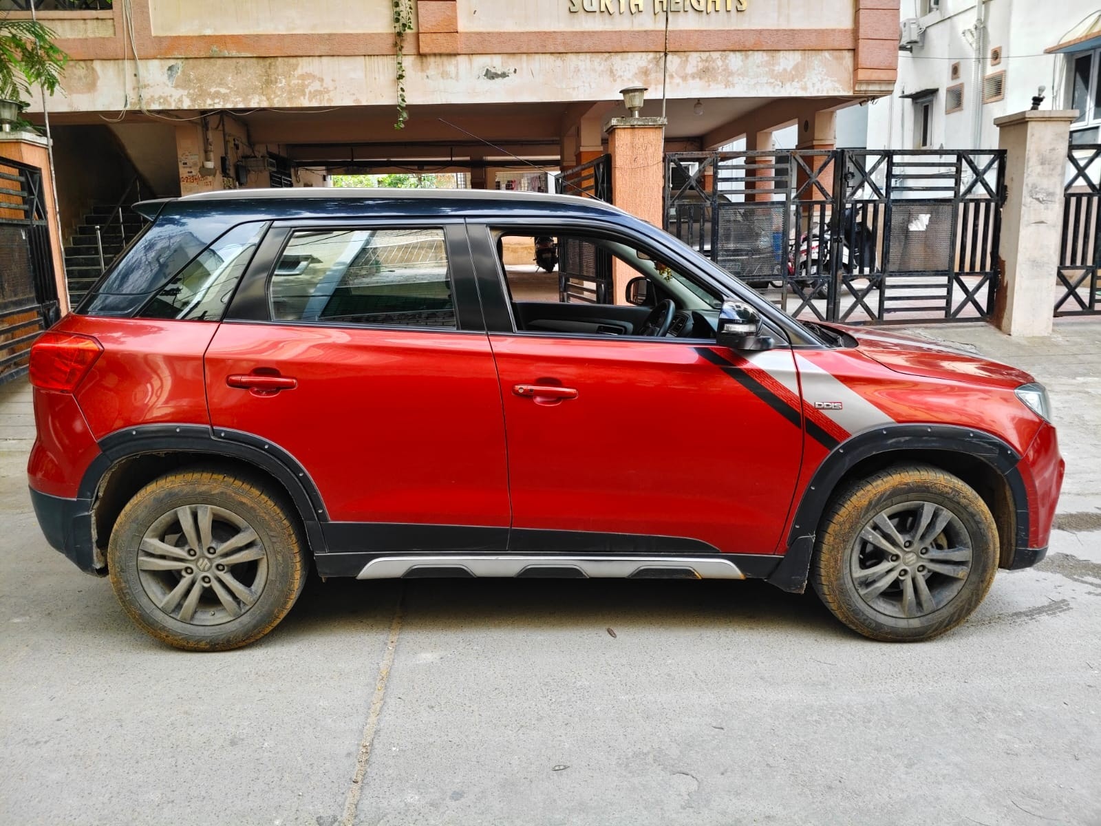 View 2018 Maruti Suzuki Vitara Brezza ZDi Plus AGS Image 5 Used 2018 Maruti Suzuki Vitara Brezza ZDi Plus AGS Image 5