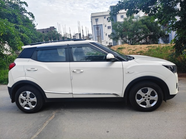 View Mahindra XUV300 Image 5 Used Mahindra XUV300 Image 5