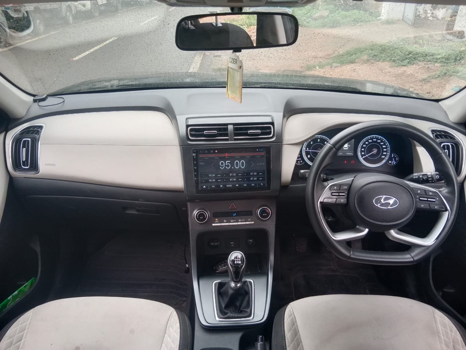 View 2021 Hyundai Creta SX MT Diesel Image 8 Used 2021 Hyundai Creta SX MT Diesel Image 8