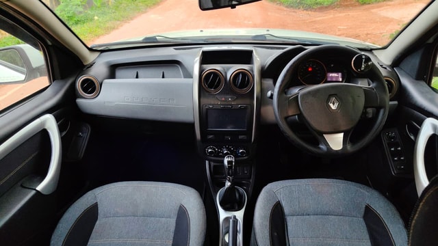 View Renault Duster Image 9 Used Renault Duster Image 9
