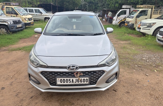 View Hyundai i20 Active Image 2 Used Hyundai i20 Active Image 2