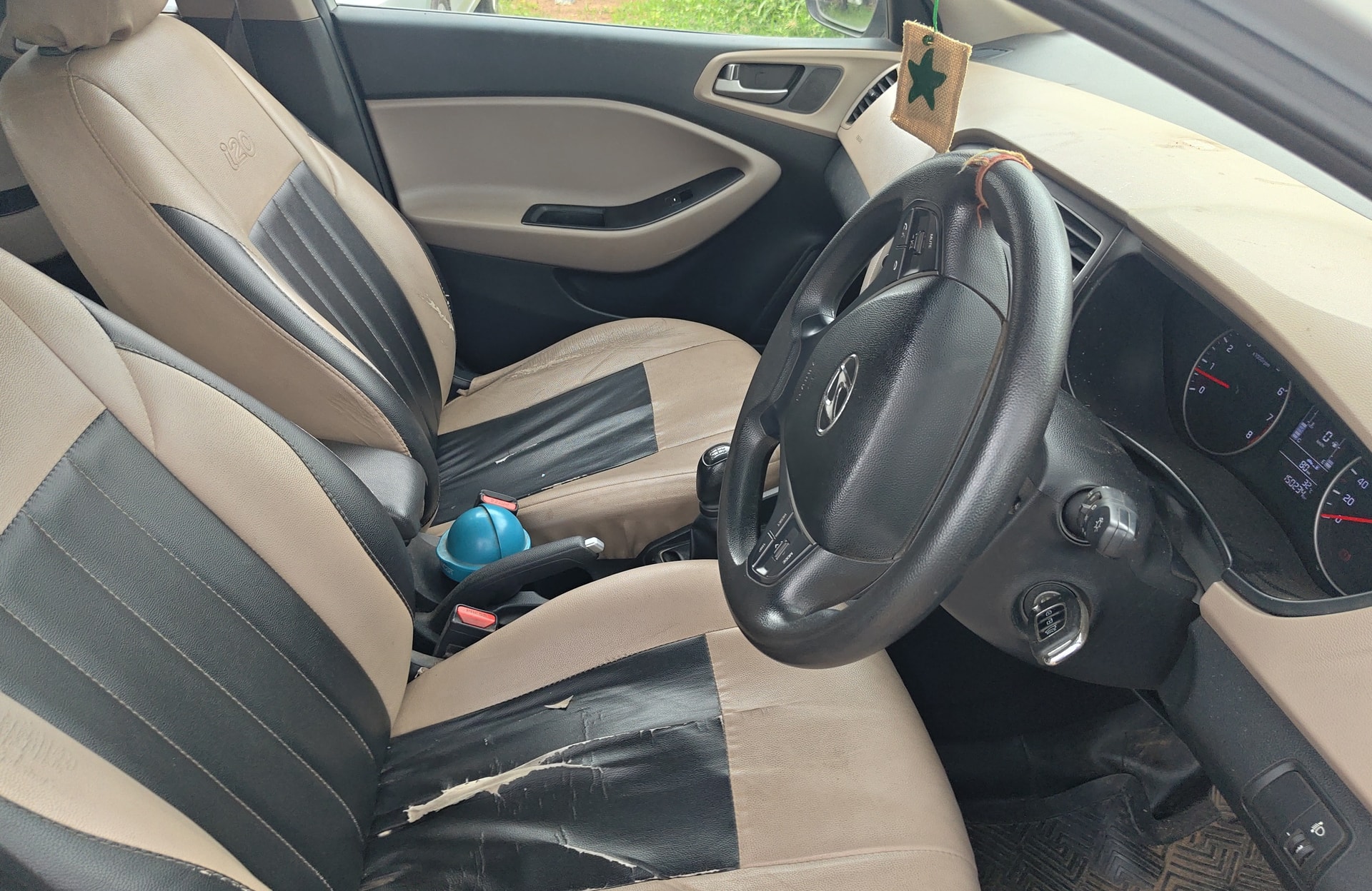 View 2018 Hyundai i20 Active 1.2 Base Image 12 Used 2018 Hyundai i20 Active 1.2 Base Image 12