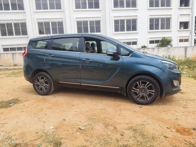 View Mahindra Marazzo Image 8 Used Mahindra Marazzo Image 8