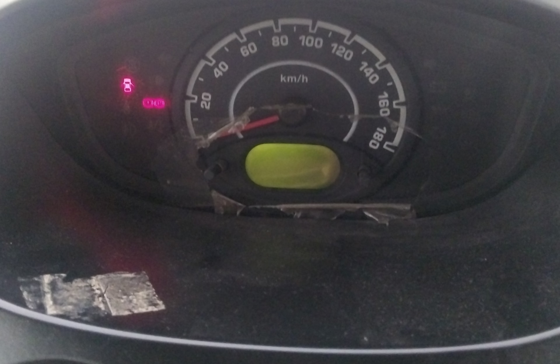 View 2011 Chevrolet Spark 1.0 LT Image 7 Used 2011 Chevrolet Spark 1.0 LT Image 7