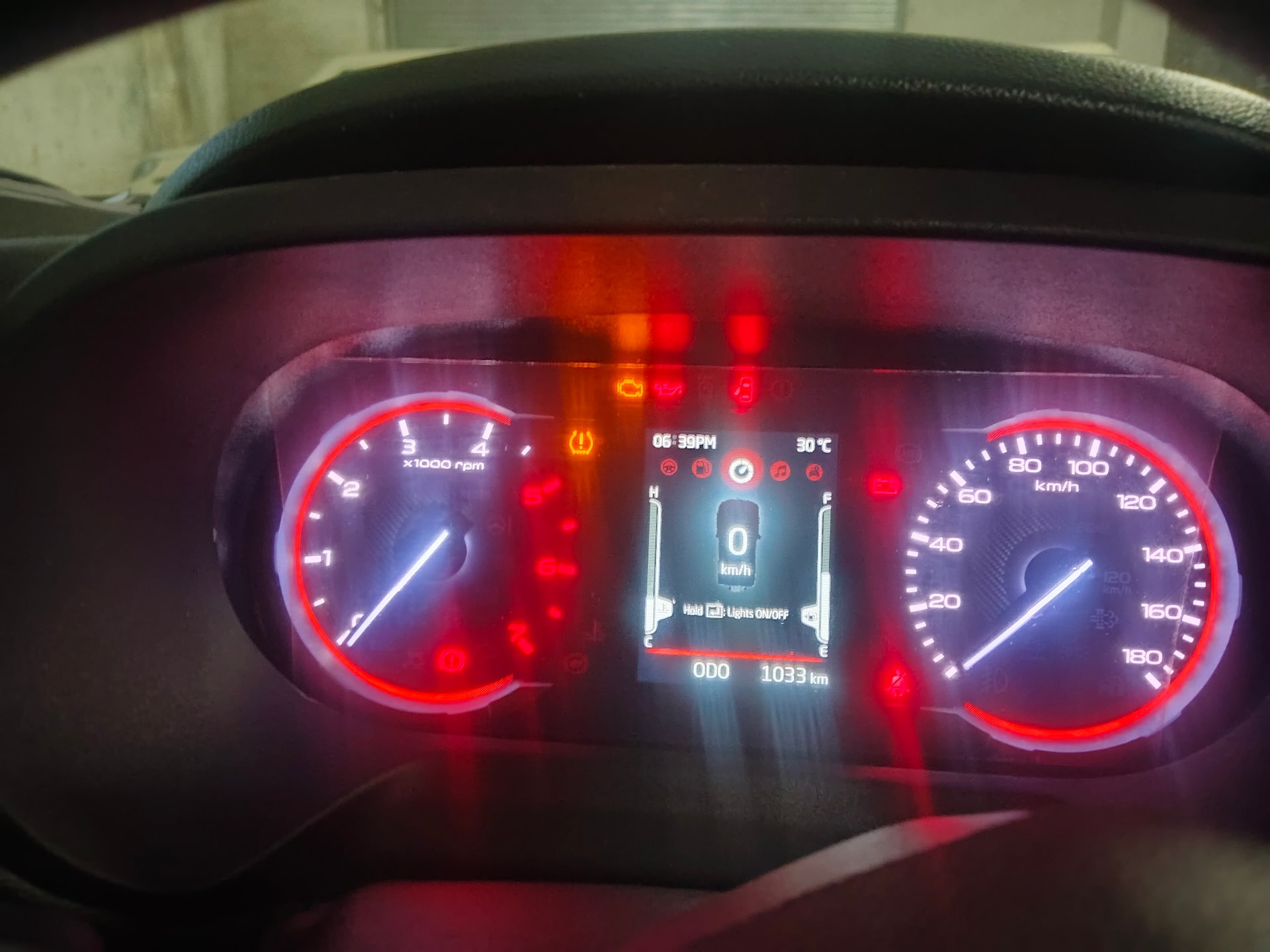 View 2025 Mahindra Thar LX Manual 4 Seater Hard Top Diesel Image 4 Used 2025 Mahindra Thar LX Manual 4 Seater Hard Top Diesel Image 4