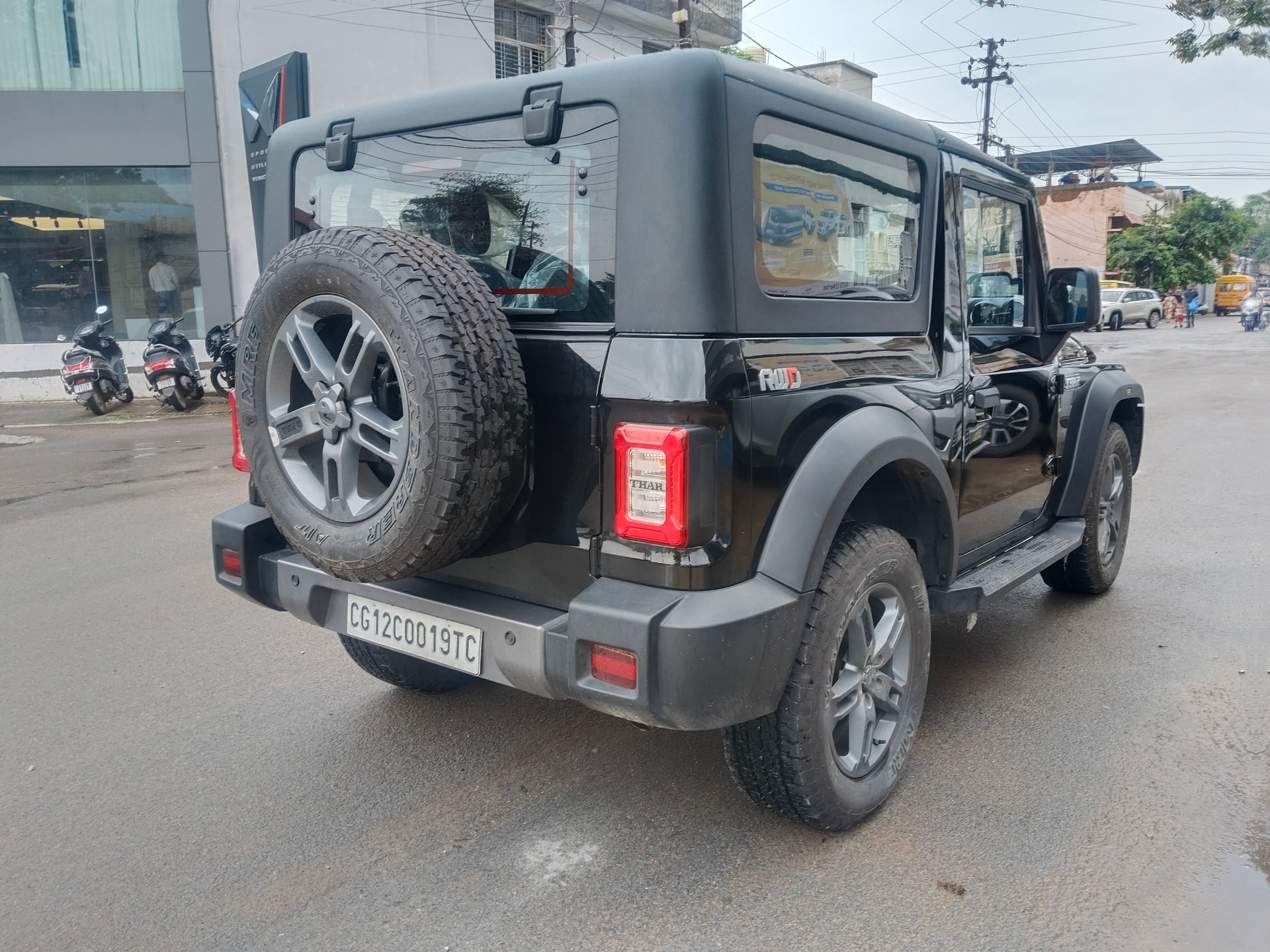 Used 2025 Mahindra Thar Used 2025 Mahindra Thar