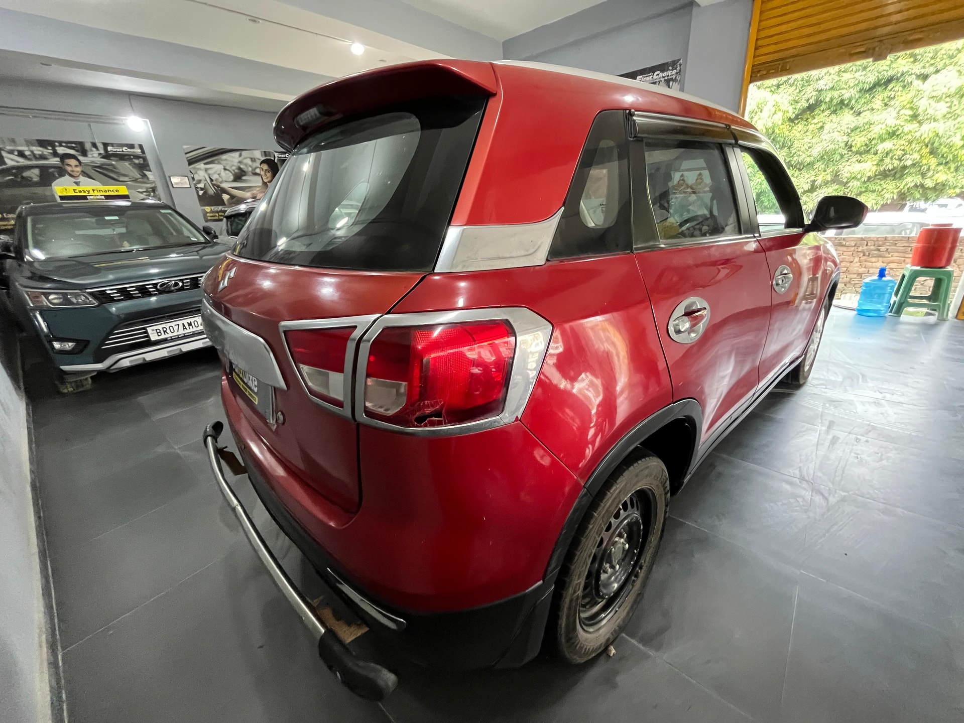View 2016 Maruti Suzuki Vitara Brezza LDI (O) Image 14 Used 2016 Maruti Suzuki Vitara Brezza LDI (O) Image 14