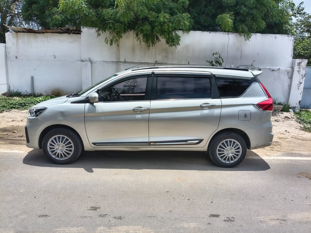 View Maruti Suzuki Ertiga Image 4 Used Maruti Suzuki Ertiga Image 4