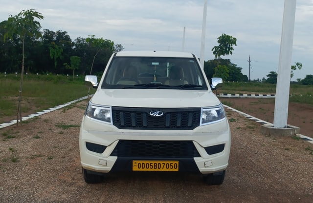 View Mahindra Bolero Neo Image 2 Used Mahindra Bolero Neo Image 2