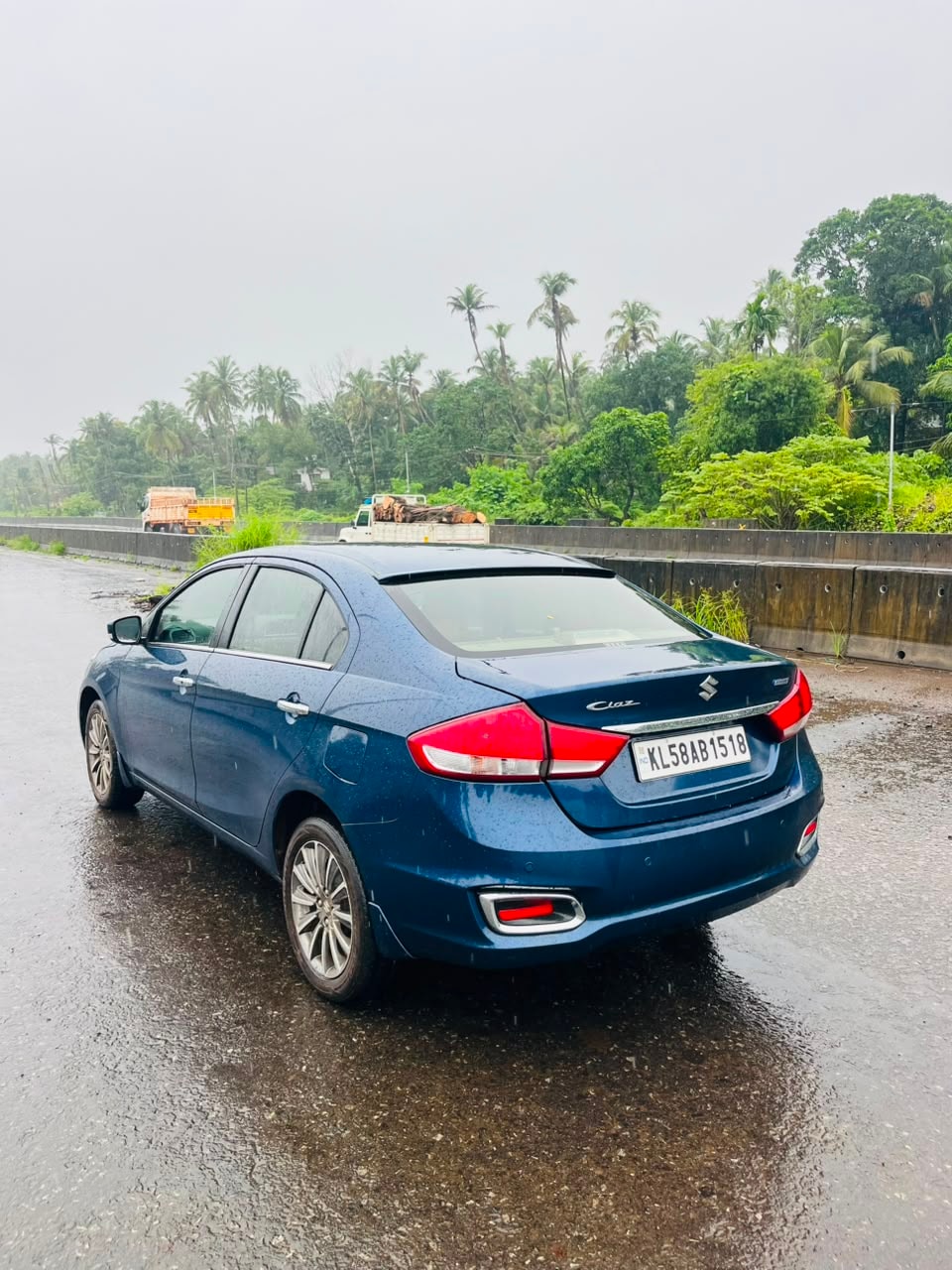 View 2019 Maruti Suzuki Ciaz Alpha Automatic Petrol BS IV Image 10 Used 2019 Maruti Suzuki Ciaz Alpha Automatic Petrol BS IV Image 10