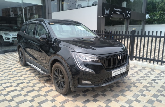 View Mahindra XUV700 Image 12 Used Mahindra XUV700 Image 12