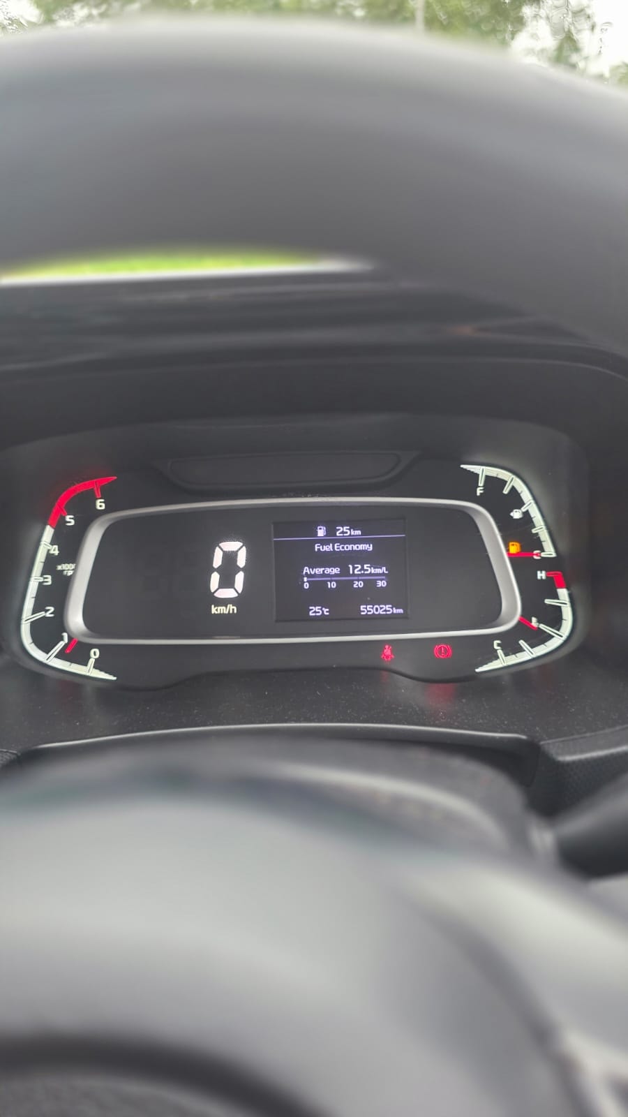 View 2022 Kia Sonet HTK Plus Diesel Image 7 Used 2022 Kia Sonet HTK Plus Diesel Image 7