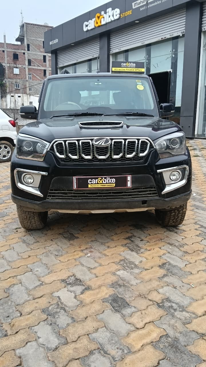 View 2019 Mahindra Scorpio S9 2WD 7 STR BS IV Image 2 Used 2019 Mahindra Scorpio S9 2WD 7 STR BS IV Image 2