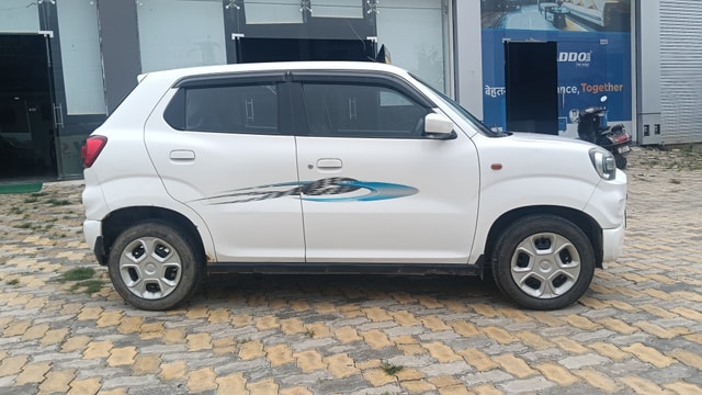 View Maruti Suzuki S-Presso Image 8 Used Maruti Suzuki S-Presso Image 8