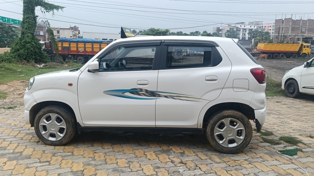 View Maruti Suzuki S-Presso Image 6 Used Maruti Suzuki S-Presso Image 6