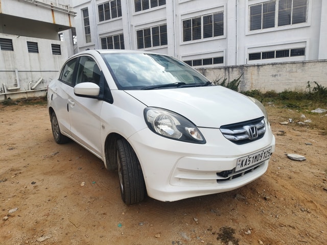View Honda Amaze Image 12 Used Honda Amaze Image 12