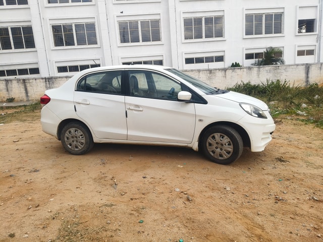 View Honda Amaze Image 8 Used Honda Amaze Image 8