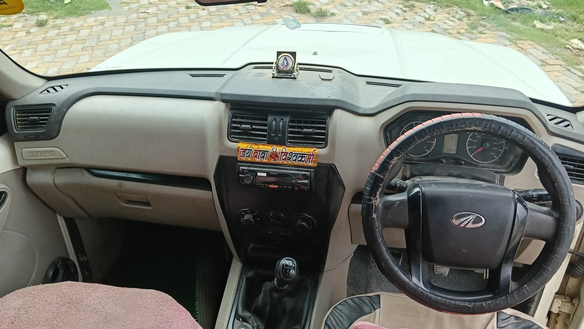 View 2018 Mahindra Scorpio S3 2WD BS IV Image 9 Used 2018 Mahindra Scorpio S3 2WD BS IV Image 9