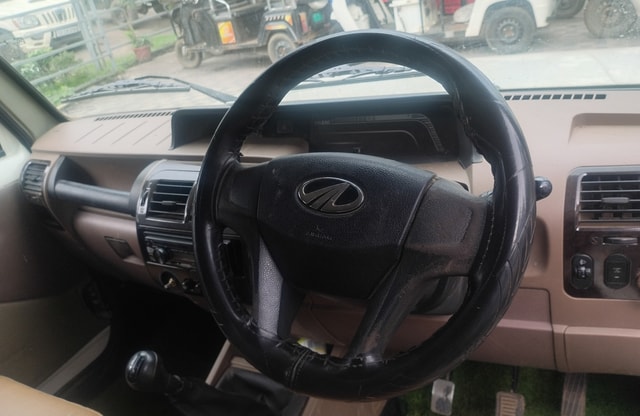 View Mahindra Bolero Image 11 Used Mahindra Bolero Image 11