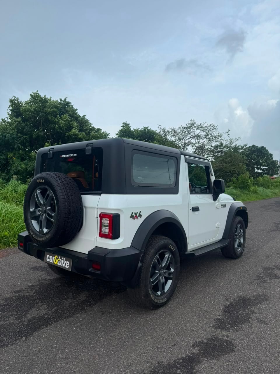 View 2024 Mahindra Thar LX Manual Hard Top 4 seater Image 8 Used 2024 Mahindra Thar LX Manual Hard Top 4 seater Image 8
