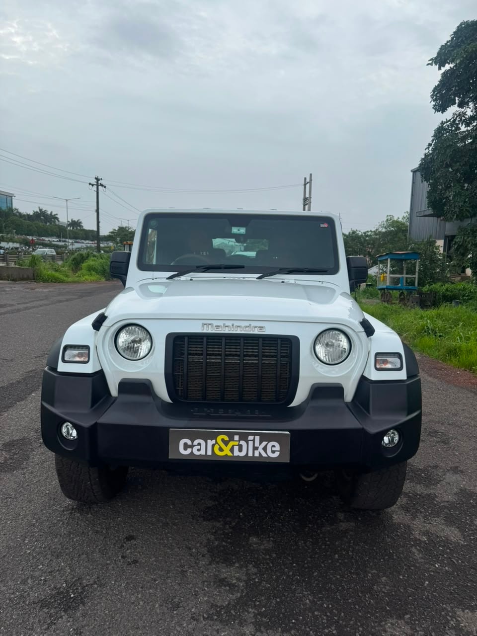 View 2024 Mahindra Thar LX Manual Hard Top 4 seater Image 2 Used 2024 Mahindra Thar LX Manual Hard Top 4 seater Image 2