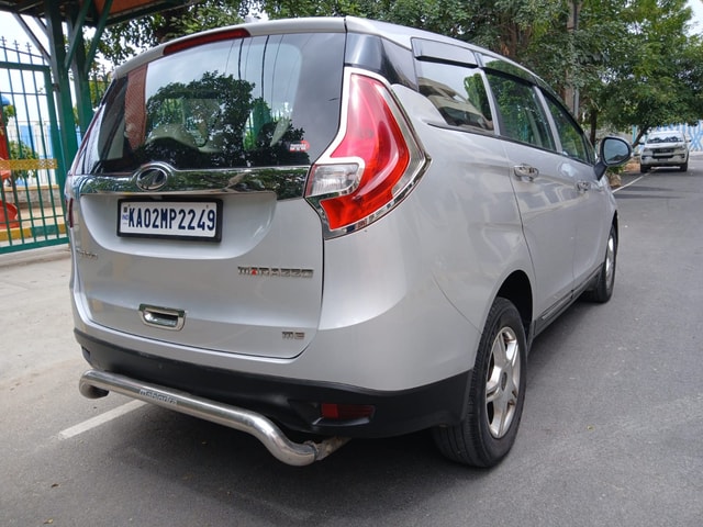 View Mahindra Marazzo Image 10 Used Mahindra Marazzo Image 10