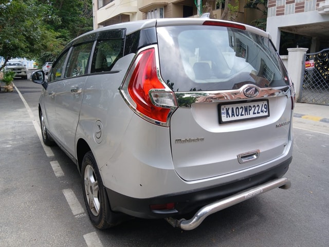 View Mahindra Marazzo Image 8 Used Mahindra Marazzo Image 8