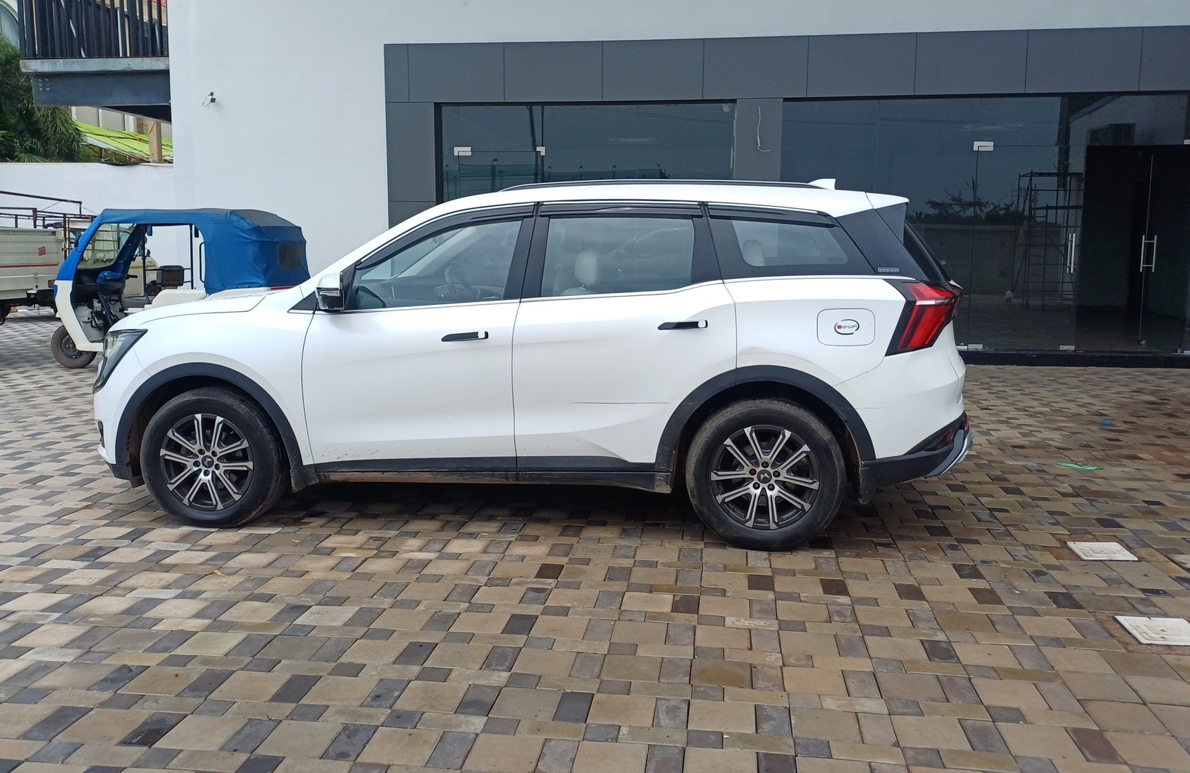 Used 2022 Mahindra XUV700 Used 2022 Mahindra XUV700