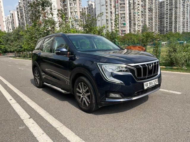 View Mahindra XUV700 Image 12 Used Mahindra XUV700 Image 12