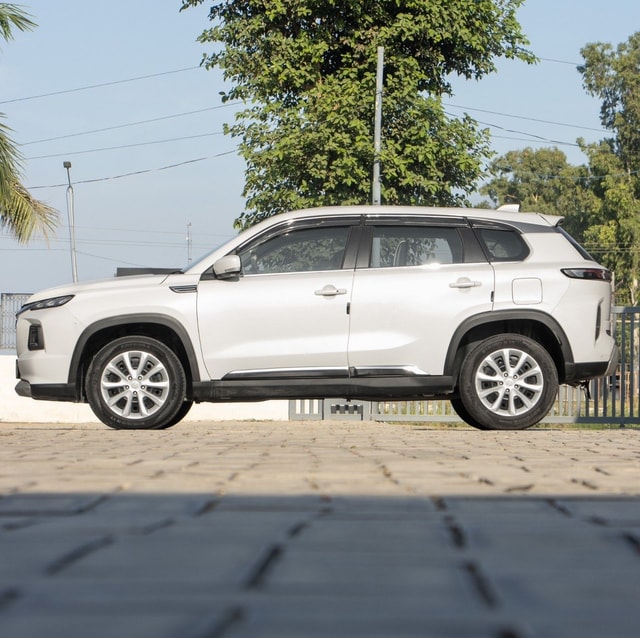 View Maruti Suzuki Grand Vitara Image 6 Used Maruti Suzuki Grand Vitara Image 6