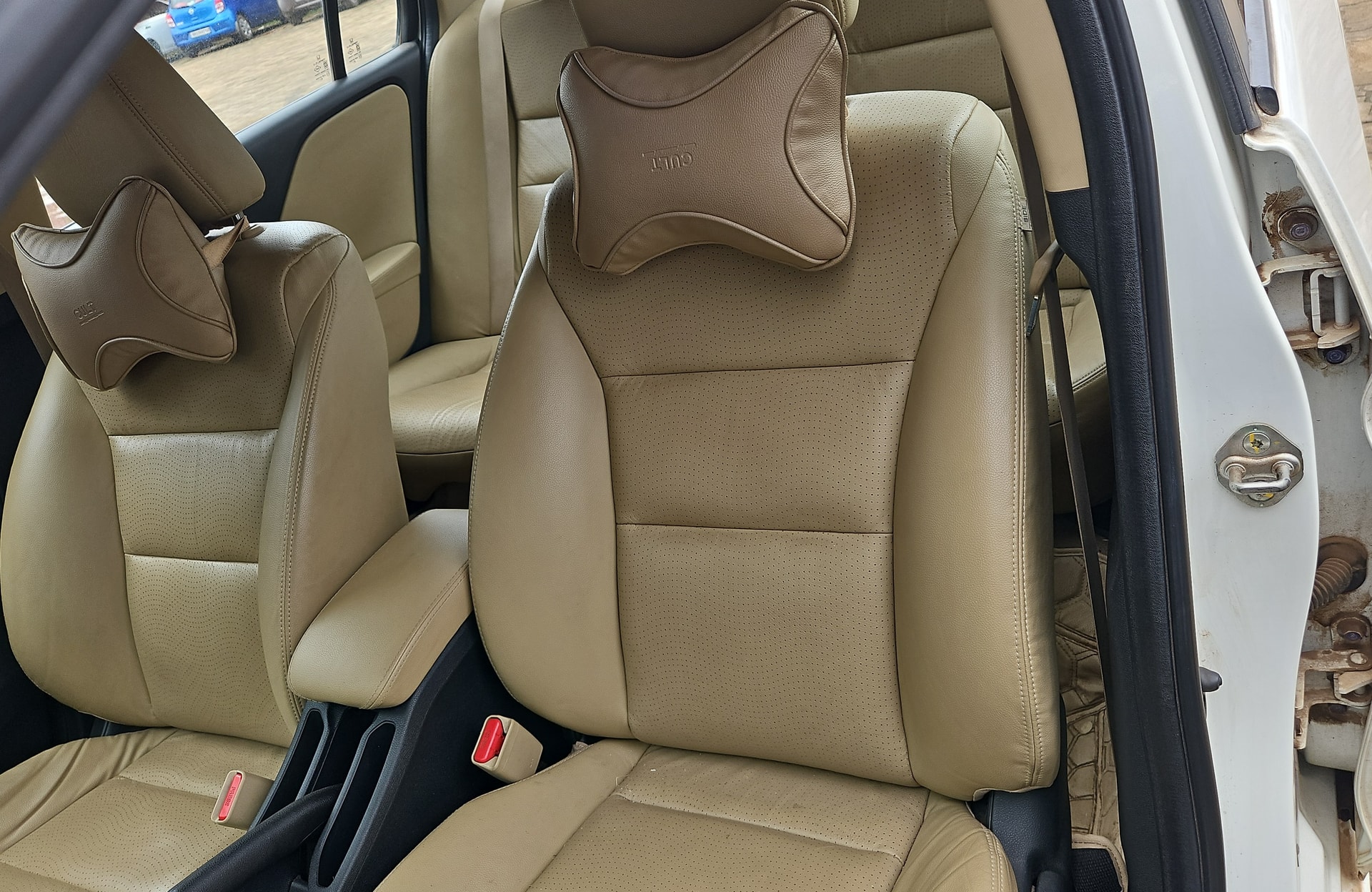 View 2019 Honda City ZX CVT Image 3 Used 2019 Honda City ZX CVT Image 3