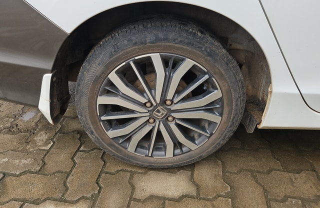 View Honda City ZX Image 16 Used Honda City ZX Image 16