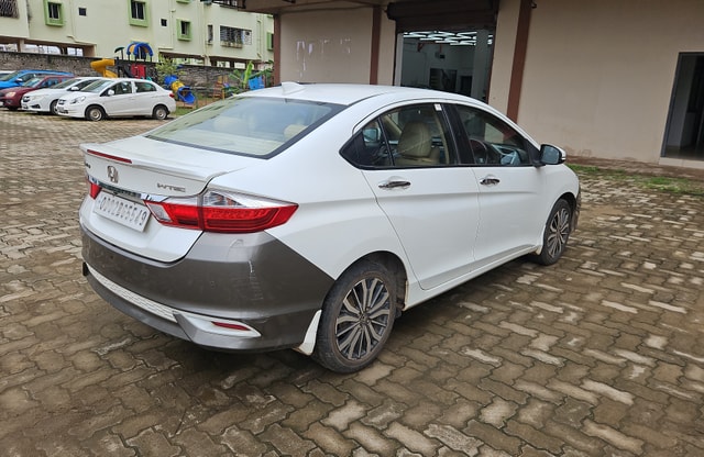 View Honda City ZX Image 14 Used Honda City ZX Image 14