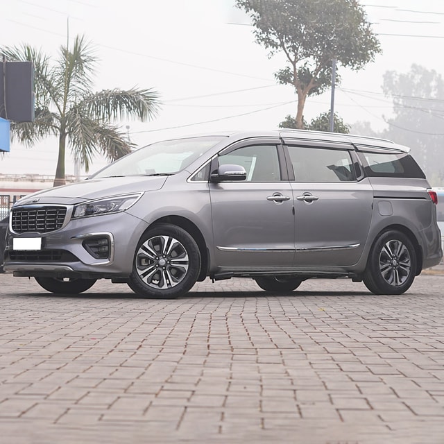 View Kia Carnival Image 1 Used Kia Carnival Image 1
