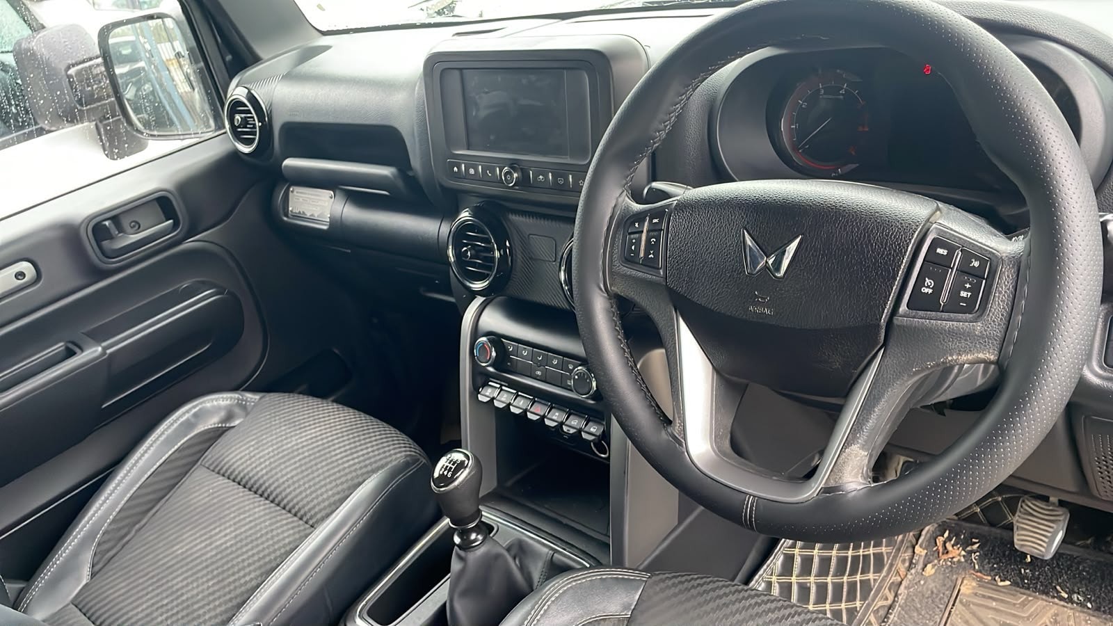View 2023 Mahindra Thar LX Manual 4 Seater Hard Top Diesel Image 9 Used 2023 Mahindra Thar LX Manual 4 Seater Hard Top Diesel Image 9