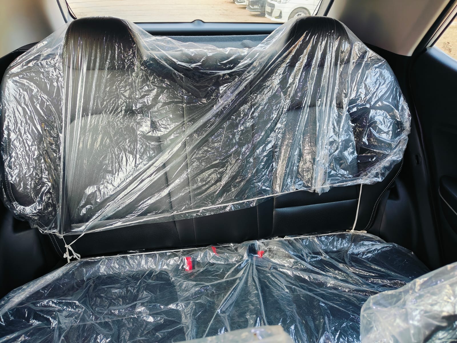 View 2019 Hyundai Venue S 1.0 Petrol AT BS IV Image 13 Used 2019 Hyundai Venue S 1.0 Petrol AT BS IV Image 13