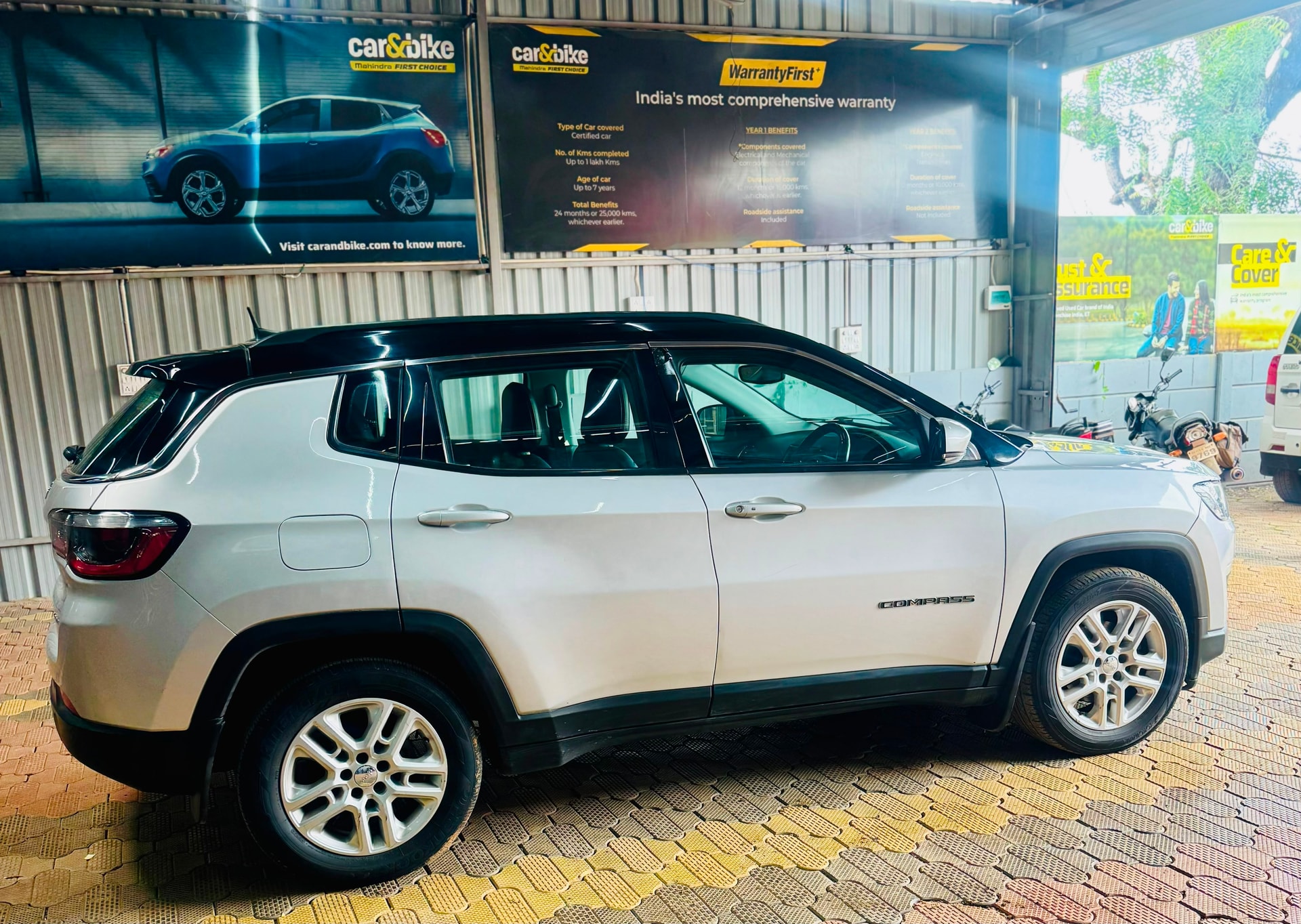 View 2018 Jeep Compass Limited 4X4 (O) 2.0 Diesel BS IV Image 4 Used 2018 Jeep Compass Limited 4X4 (O) 2.0 Diesel BS IV Image 4