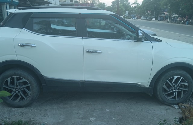 View Mahindra XUV300 Image 4 Used Mahindra XUV300 Image 4
