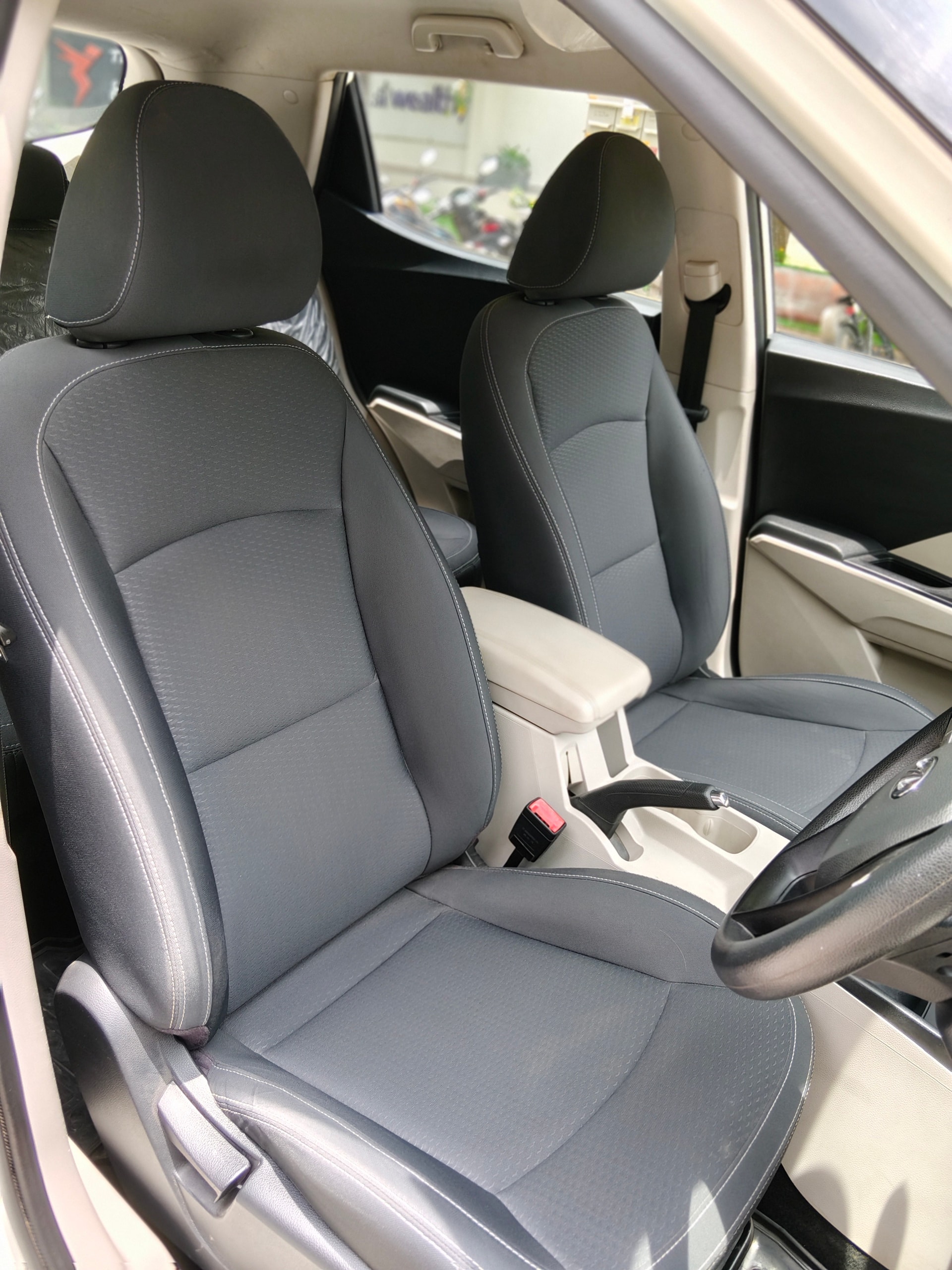 Used 2019 Mahindra XUV300 Used 2019 Mahindra XUV300