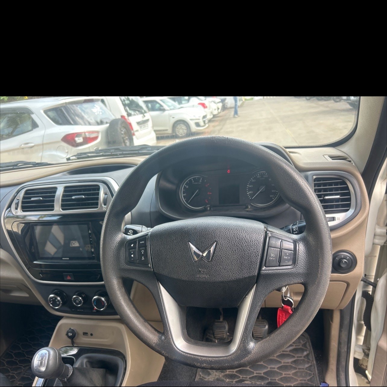 View 2023 Mahindra Bolero Neo N10 (R) Image 11 Used 2023 Mahindra Bolero Neo N10 (R) Image 11