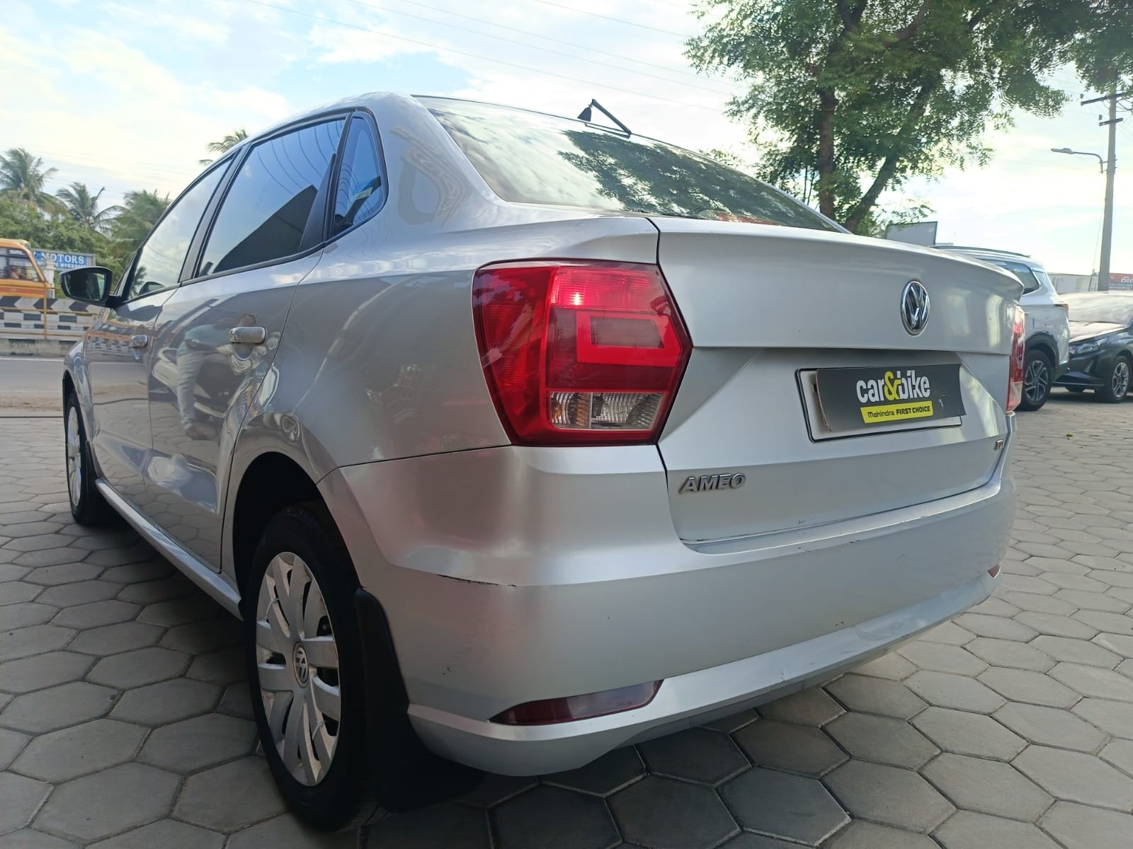 View 2018 Volkswagen Ameo 1.5 L TDI Diesel Comfortline AT Image 7 Used 2018 Volkswagen Ameo 1.5 L TDI Diesel Comfortline AT Image 7