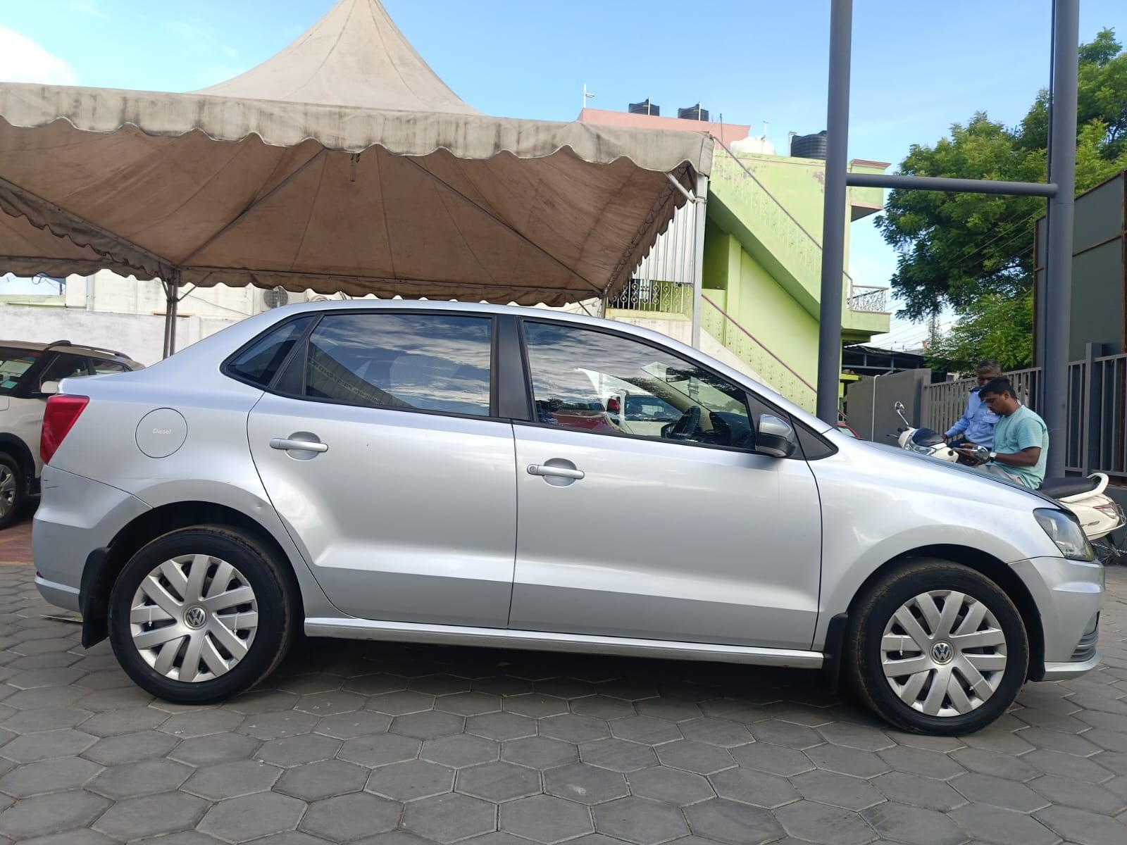 View 2018 Volkswagen Ameo 1.5 L TDI Diesel Comfortline AT Image 5 Used 2018 Volkswagen Ameo 1.5 L TDI Diesel Comfortline AT Image 5