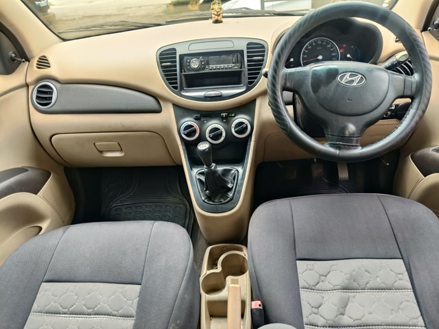 View Hyundai i10 Image 9 Used Hyundai i10 Image 9