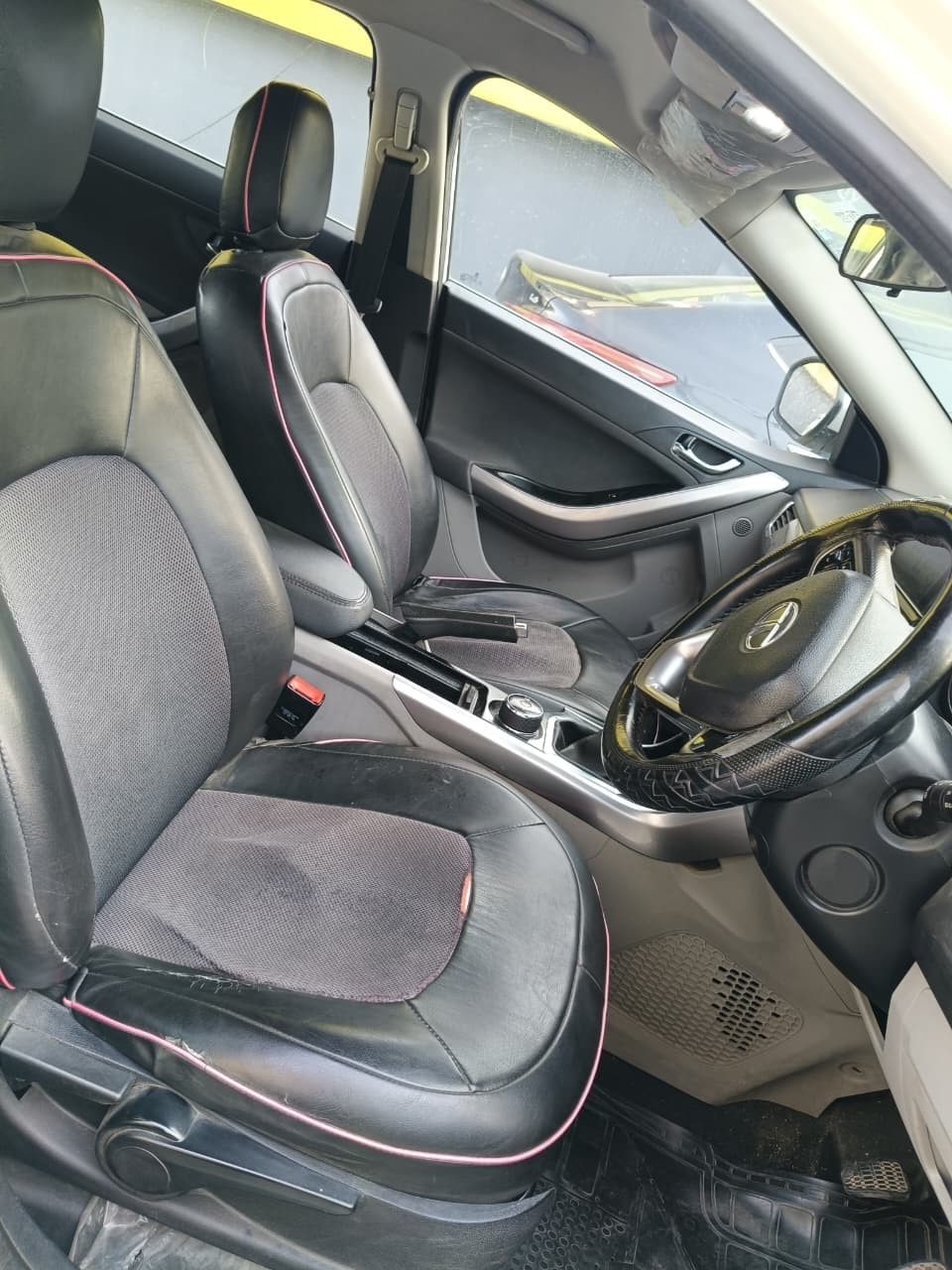 View 2018 Tata Nexon XZ Plus Diesel Image 12 Used 2018 Tata Nexon XZ Plus Diesel Image 12