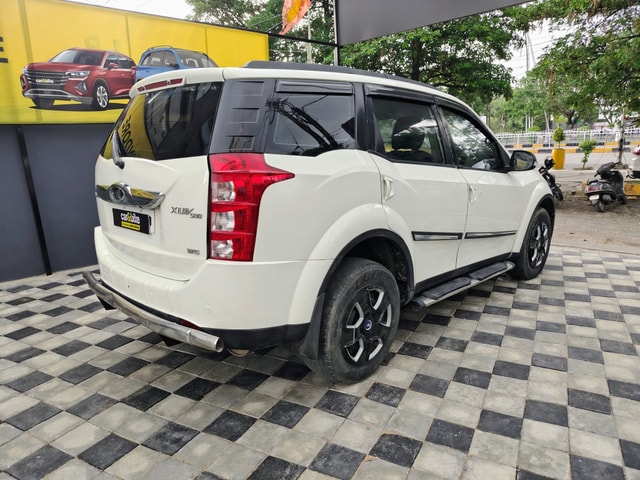 View Mahindra XUV500 Image 6 Used Mahindra XUV500 Image 6